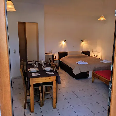 Nautilus βραχυχρονια μισθωση Apartment Skopelos Town