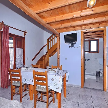 Nautilus βραχυχρονια μισθωση * Skopelos Town